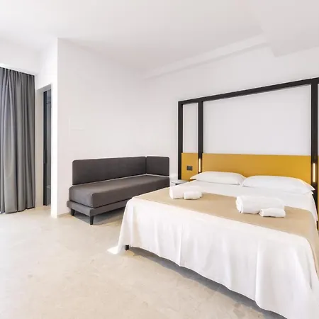 Sud 3* プルサーノ